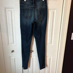 Old Navy Jeans - Old Navy Tall Skinny Rockstar Jeans 4 Old Navy Jeans - Old Navy Tall Skinny Rockstar Jeans 4